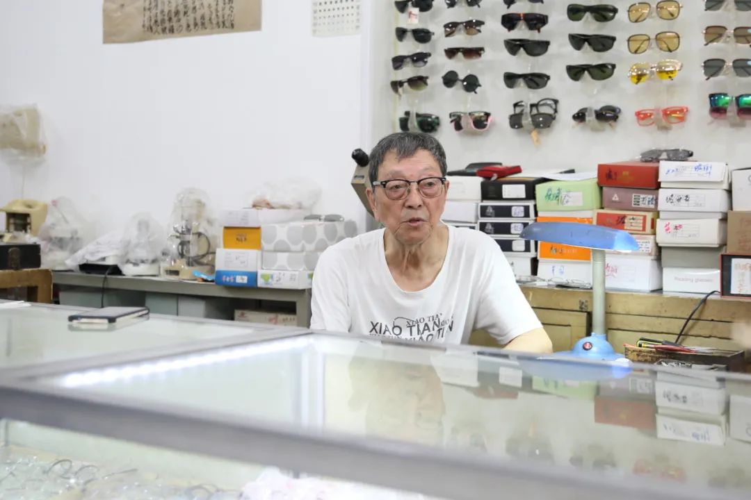 园山眼镜沪上竞风流95家深企参展上海眼镜展一半来自龙岗园山