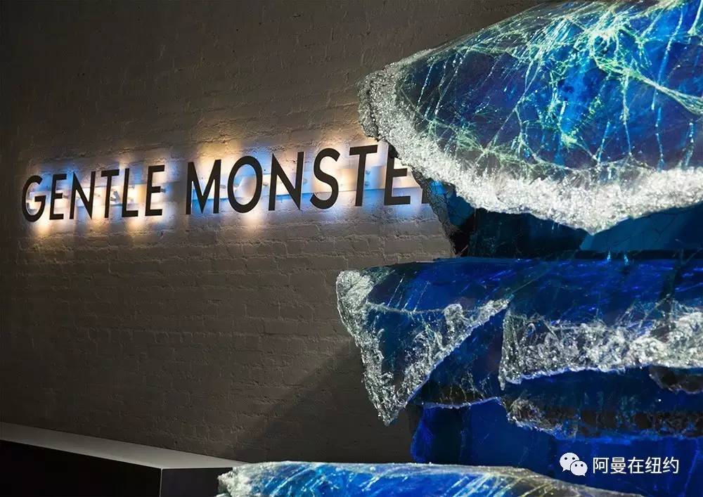 im电竞官网品牌｜从“Gentle Monster”看韩国时尚零售店的精明巧思(图1)