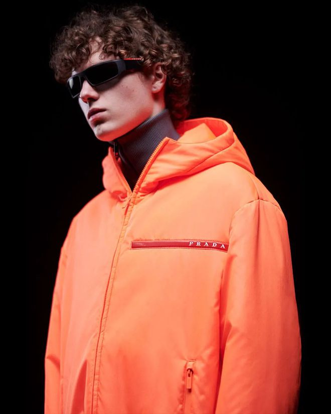 本季Balenciaga、GM等品牌中被造型师们视为先锋的 15 款墨镜(图15)